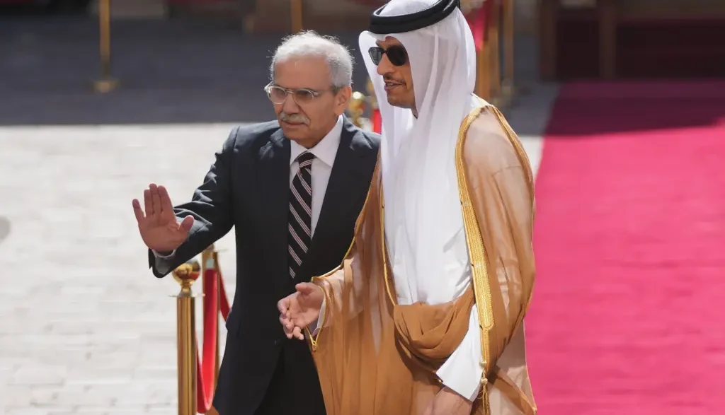 Qatari and Lebanese officials at a diplomatic event